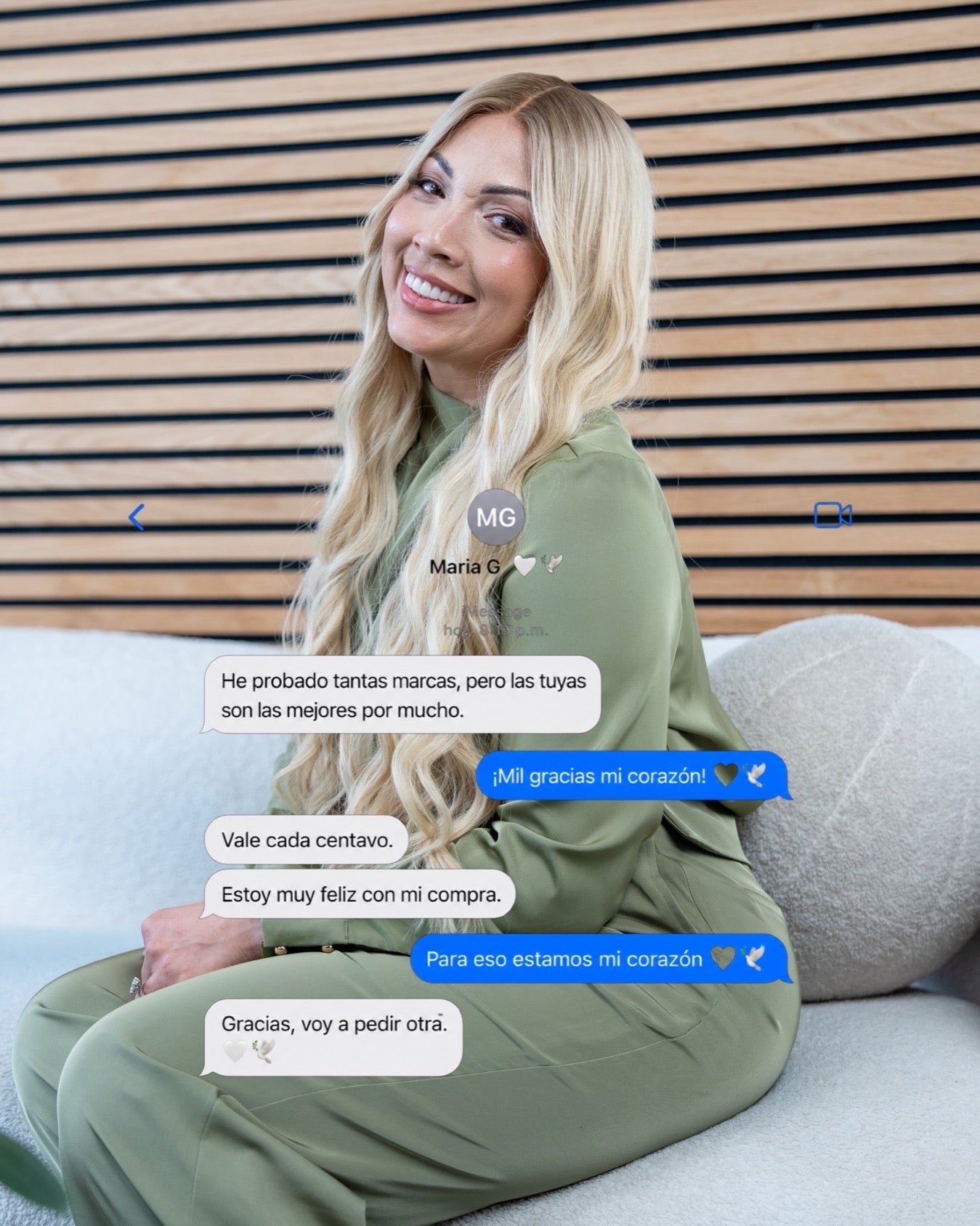María G. usando una peluca Flying Dove junto a su conversación real sobre la calidad de su compra